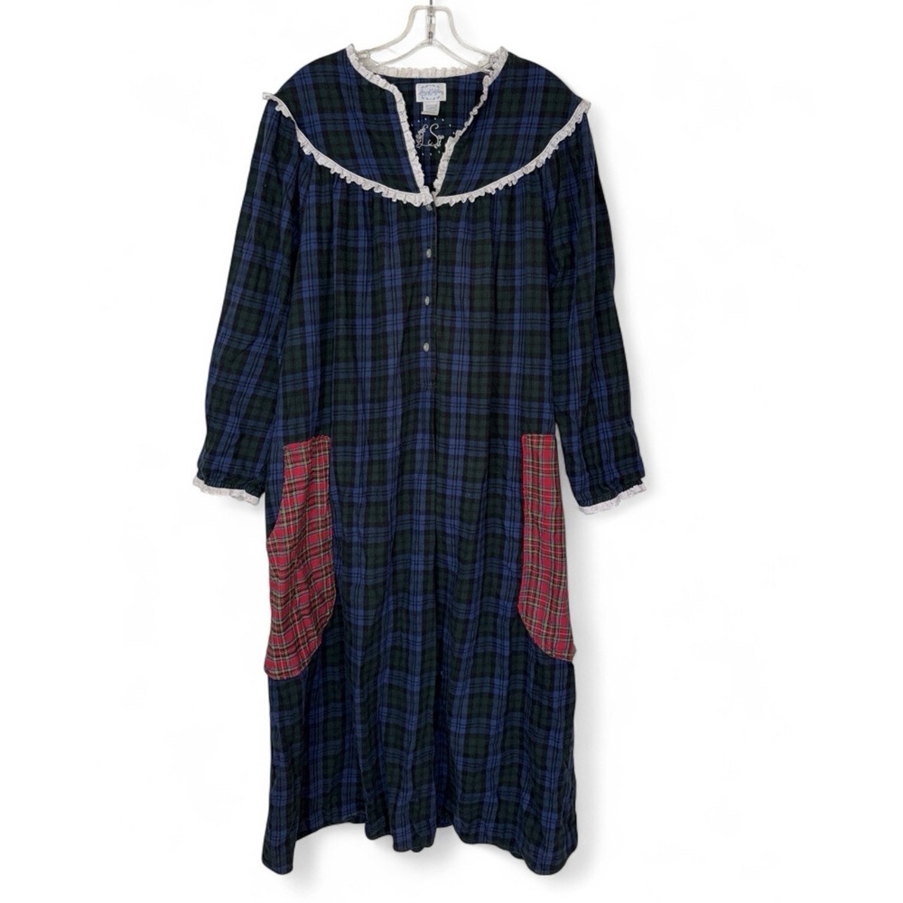 Vintage Lanz of Salzburg Nightgown Large Black Watch Plaid Flannel Cottagecore